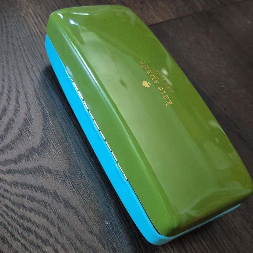 Pair Of Kate Spade Glasses Case With One Lens Cloth. Nice Condition - Picture 4 of 7